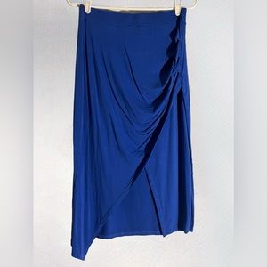 Blue mid-length bodycon skirt
